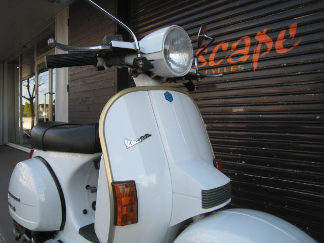 VESPA PX200 FL1 | Escape Bike