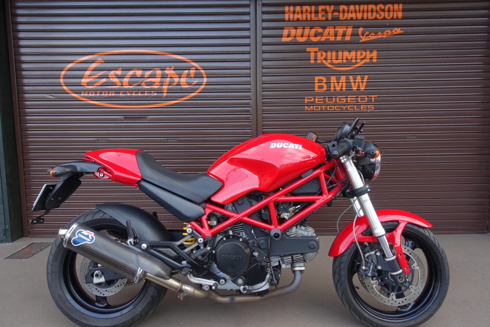 DUCATI モンスター400 テルミニョーニ・セパハンカスタム | Escape Bike